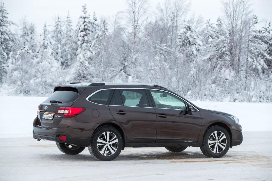  Subaru Outback 2018 года  (WW) (фото 19 из 40)